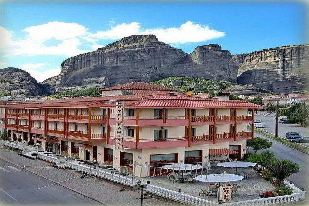 Famissi Hotel Kalambaka Exterior foto